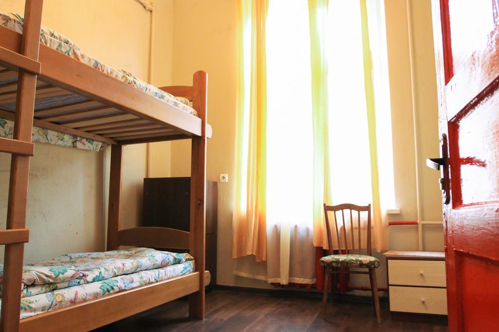Hollywood Home Hostel Lviv Room photo