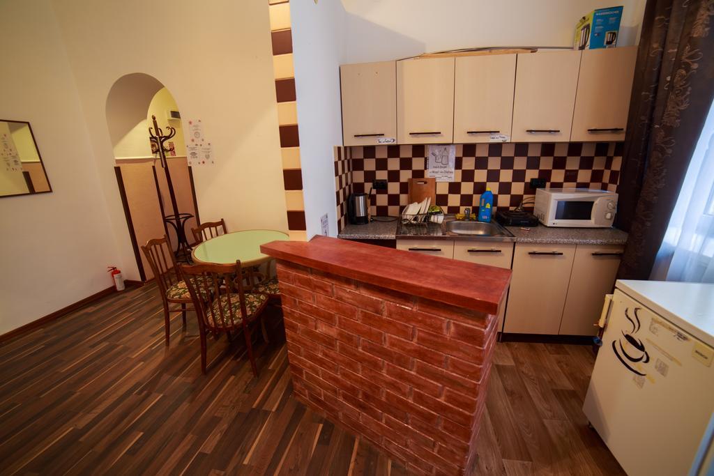 Hollywood Home Hostel Lviv Room photo